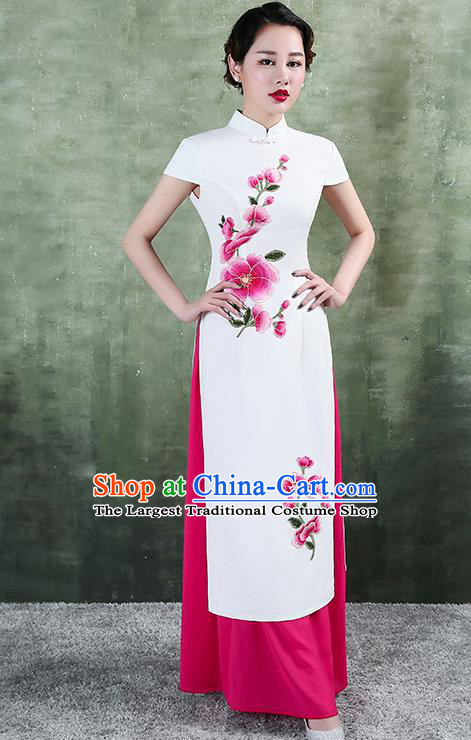 China Classical Dance Embroidery White Satin Qipao Dress Catwalks Show Aodai Cheongsam Stage Performance Clothing