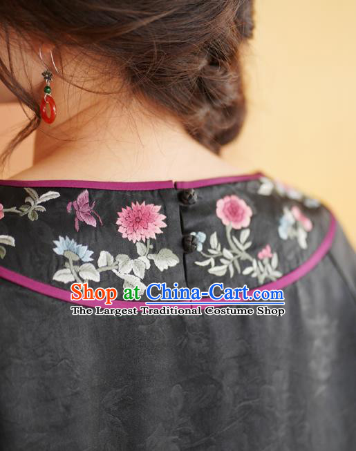 China National Young Beauty Qipao Dress Classical Embroidered Black Silk Cheongsam Costume