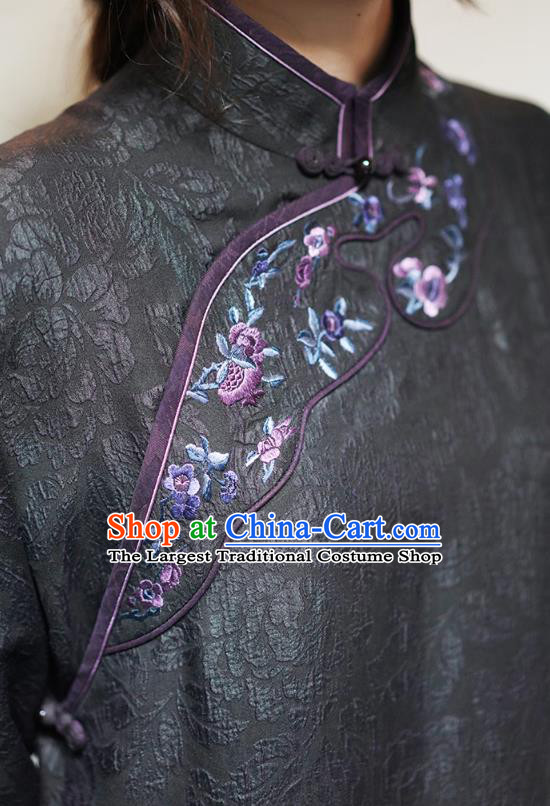 China National Female Embroidered Dark Purple Cheongsam Classical Silk Qipao Dress