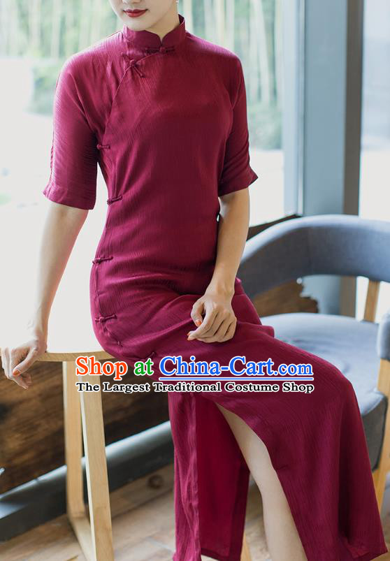 Republic of China Young Woman Cheongsam Costume Traditional Minguo Wine Red Silk Qipao Dress