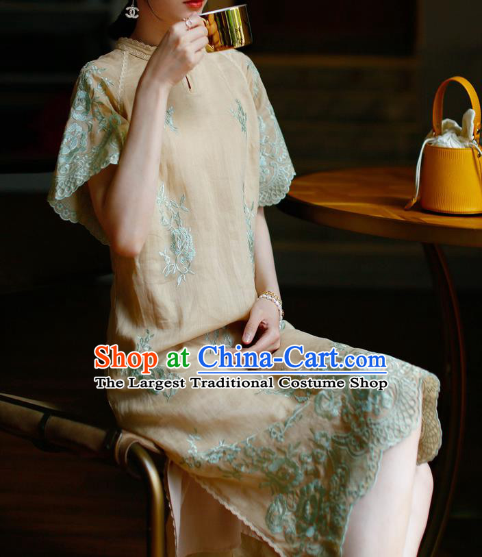 China Classical Light Yellow Ramine Cheongsam Costume Traditional Young Woman Embroidered Qipao Dress