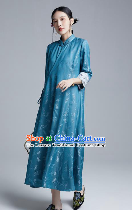 China Classical Embroidered Silk Cheongsam Costume Traditional Young Lady Blue Brocade Qipao Dress