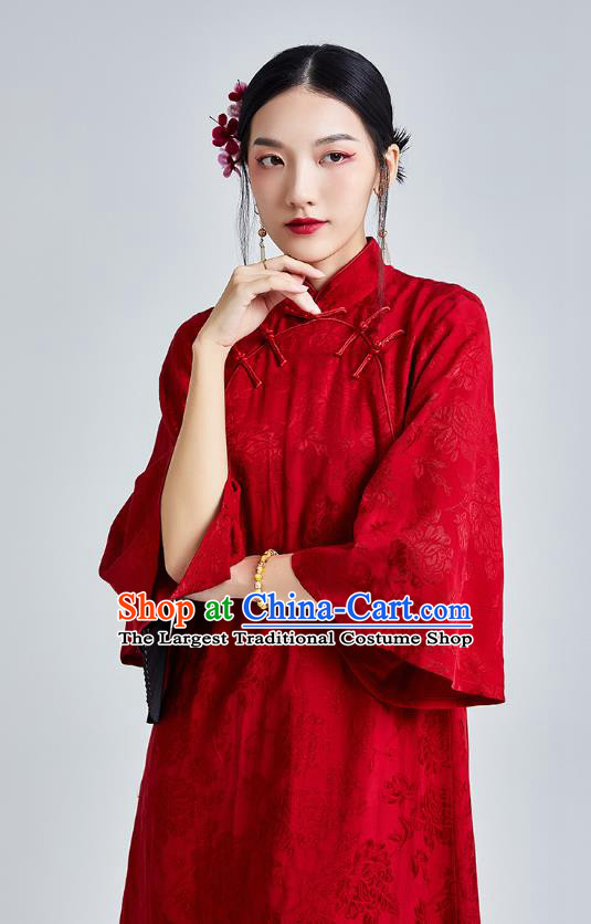 China Classical Wide Sleeve Cheongsam Costume Traditional Young Lady Red Brocade Qipao Dress