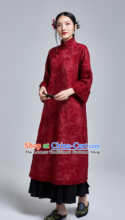China Classical Embroidered Wine Red Cheongsam Costume Traditional Young Lady Loose Qipao Dress
