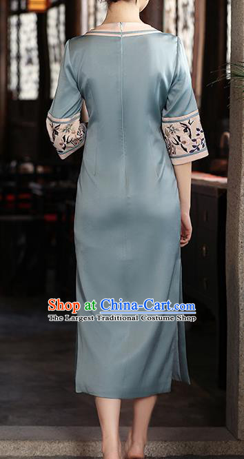China Classical Embroidered Cheongsam Traditional National Woman Costume Tang Suit Blue Silk Qipao Dress