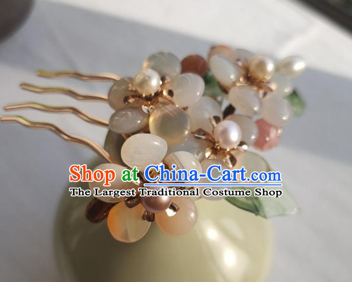 Chinese Ancient Palace Lady Hair Stick Hanfu Hair Accessories Traditional Ming Dynasty Crystal Plum Hair Comb