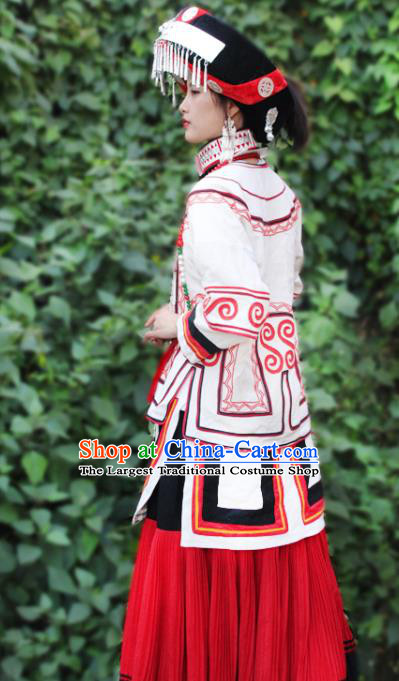 China Yi Nationality Bride Outfits Clothing Traditional Liangshan Ethnic Stage Performance Costumes and Headdress