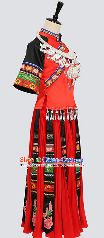 China Traditional Hmong Ethnic Bride Clothing Miao Nationality Stage Performance Costumes