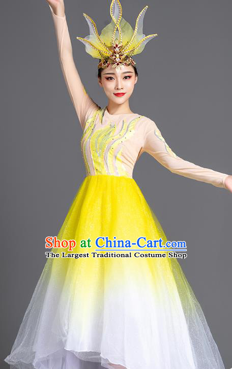 China Spring Festival Gala Stage Performance Costume Opening Dance Yellow Dress Modern Dance Clothing
