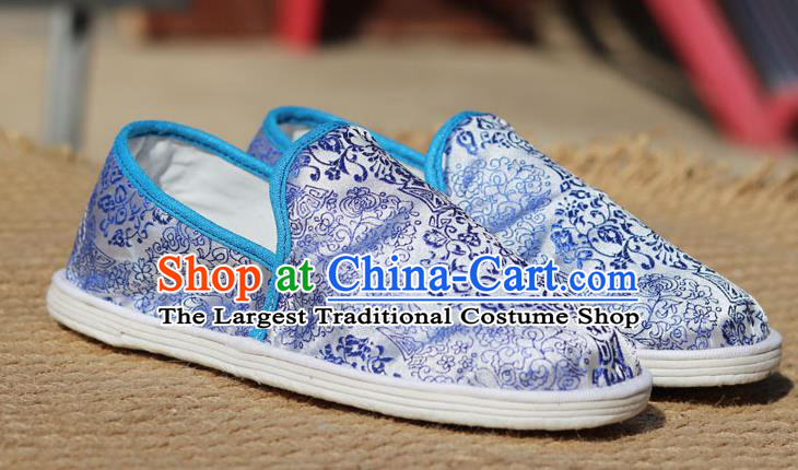 Chinese Handmade Blue and White Porcelain Shoes Brocade Shoes Traditional Martial Arts Shoes