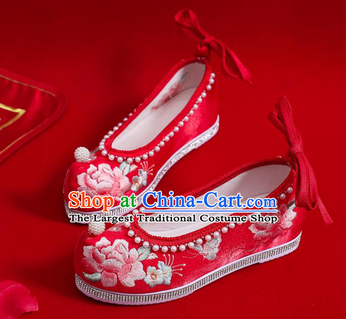 China Traditional Hanfu Pearls Shoes Handmade Wedding Red Satin Shoes National Embroidered Peony Shoes