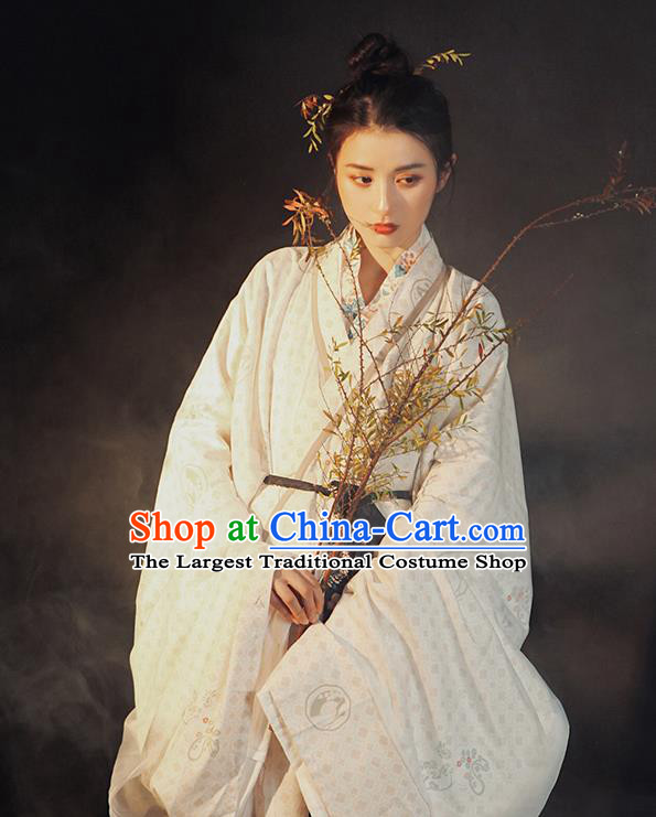 China Traditional Jin Dynasty Swordsman Historical Clothing Ancient Palace Princess White Hanfu Dress
