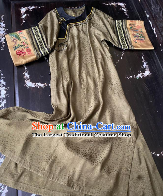China Loose Cheongsam Hand Embroidered Olive Green Silk Qipao Dress National Women Costume