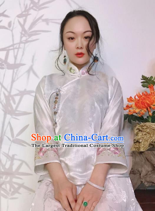 Chinese Traditional Cheongsam Shirt National Embroidered White Silk Blouse