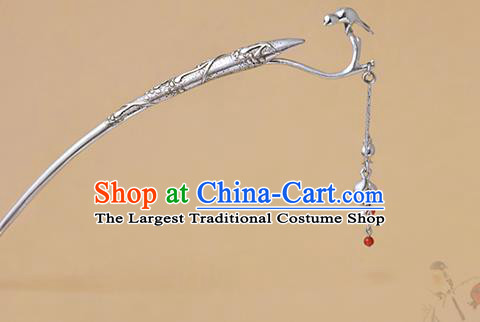 Chinese National Hair Stick Traditional Cheongsam Hair Accessories Handmade Silver Phoenix Head Tassel Hairpin