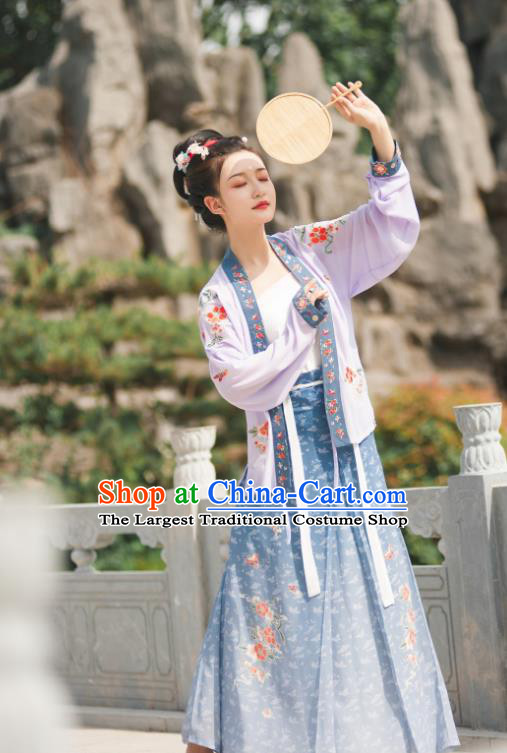 China Traditional Song Dynasty Noble Woman Historical Clothing Ancient Imperial Concubine Embroidered Costumes