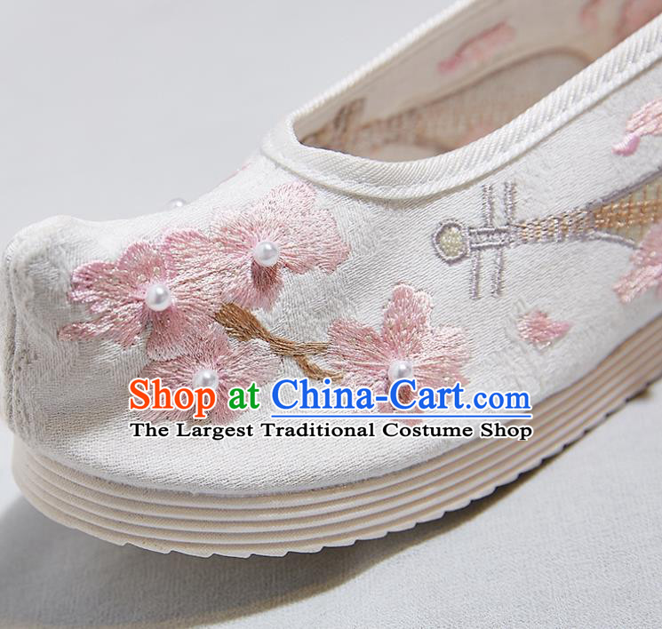 China Traditional Hanfu Shoes Handmade Ancient Princess Cloth Shoes National Embroidered Peach Blossom Lute Shoes