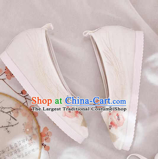 China Traditional Hanfu White Satin Shoes Handmade Ancient Princess Shoes National Embroidered Phoenix Shoes