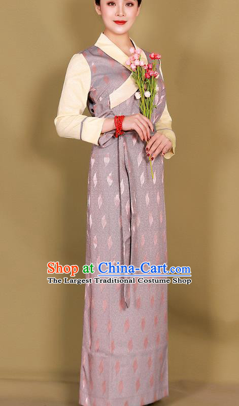 China Traditional Zang Minority Costume Xizang Tibetan Ethnic Woman Lilac Bola Dress Clothing