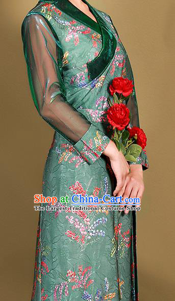 China Traditional Zang Nationality Minority Clothing Tibetan Kangba Woman Green Bola Dress