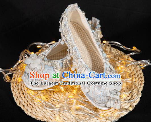 China Traditional Ming Dynasty Hanfu Shoes Handmade Light Blue Satin Shoes Ancient Princess Beads Tassel Shoes