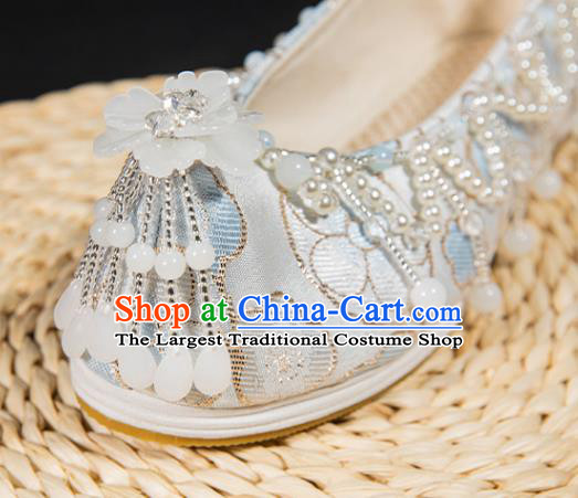 China Traditional Ming Dynasty Hanfu Shoes Handmade Light Blue Satin Shoes Ancient Princess Beads Tassel Shoes