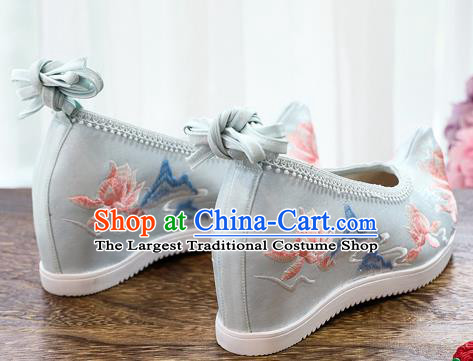 China Handmade Light Blue Cloth Shoes National Woman Shoes Traditional Embroidered Flowers Wedges Shoes