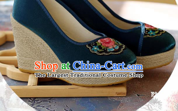 Chinese National Embroidered Flower Deep Blue Shoes Yunnan Ethnic Woman Wedge Heel Shoes