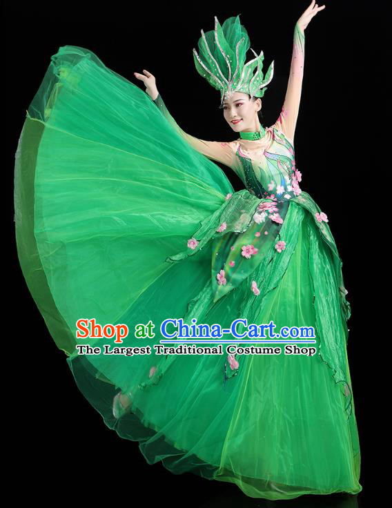 China Woman Modern Dance Clothing Spring Festival Gala Opening Group Dance Green Dress