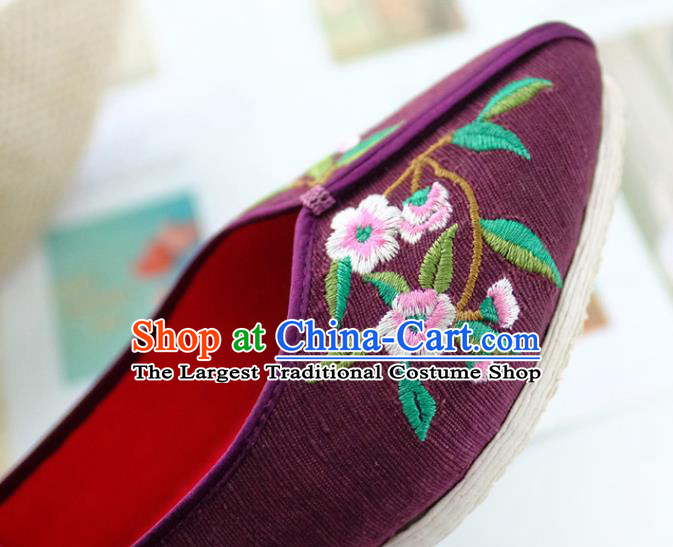 China Traditional Folk Dance Shoes Handmade Purple Cloth Shoes Embroidered Flowers Shoes