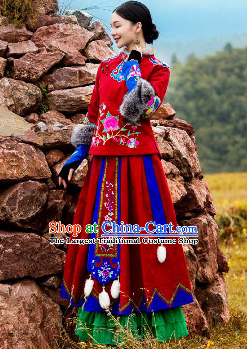 Chinese National Woman Skirt Costume Traditional Embroidered Red Bust Skirt