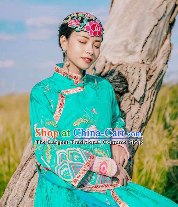 Chinese Traditional Woman Outer Garment Costume Tang Suit Embroidered Green Jacket
