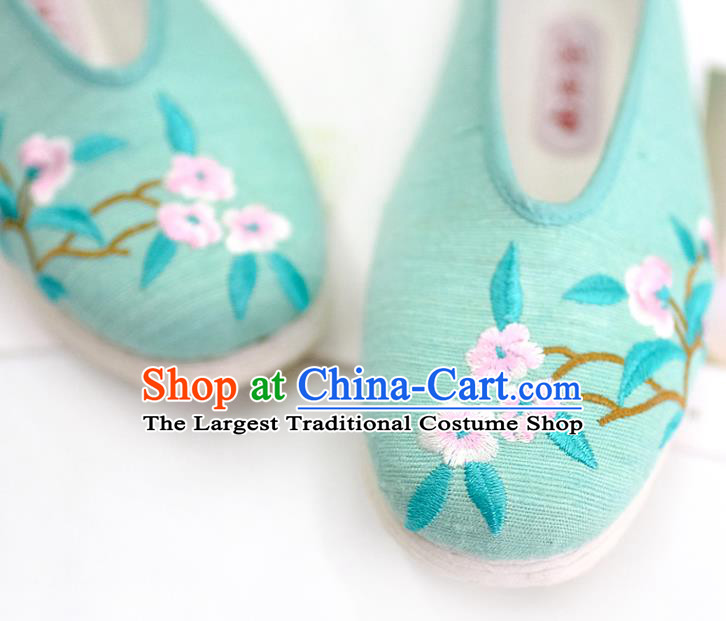 China Embroidered Plum Green Cloth Shoes Traditional Folk Dance Shoes Handmade National Shoes