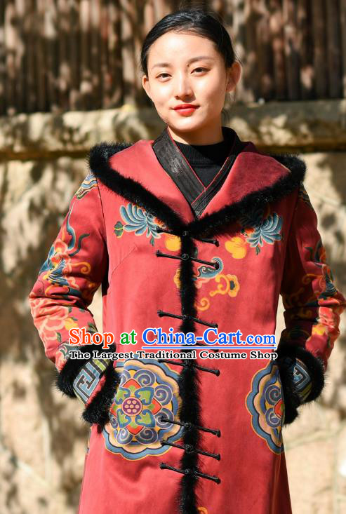 China Traditional Red Cotton Wadded Coat National Woman Outer Garment Clothing Tang Suit Greatcoat