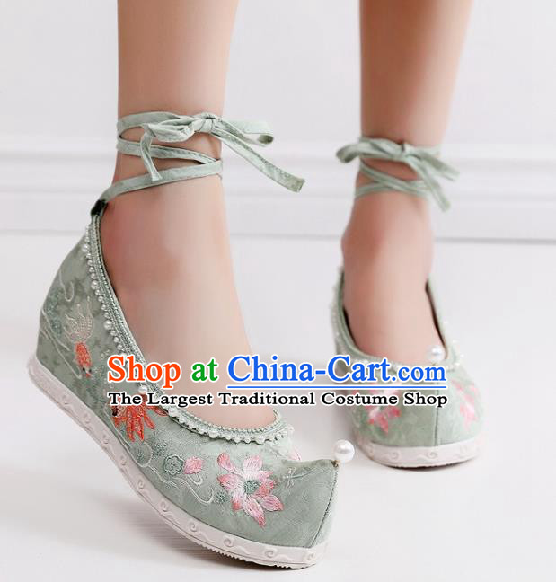 China Traditional Ming Dynasty Princess Shoes Handmade Hanfu Green Cloth Shoes National Embroidered Lotus Bow Shoes