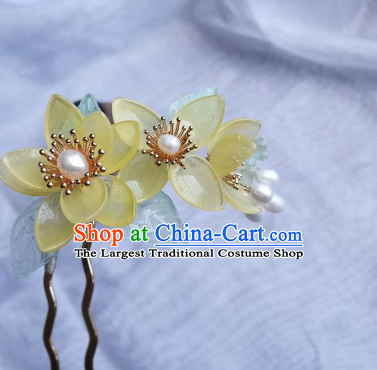 China Ancient Princess Yellow Lotus Hairpin Traditional Song Dynasty Pearls Hair Stick