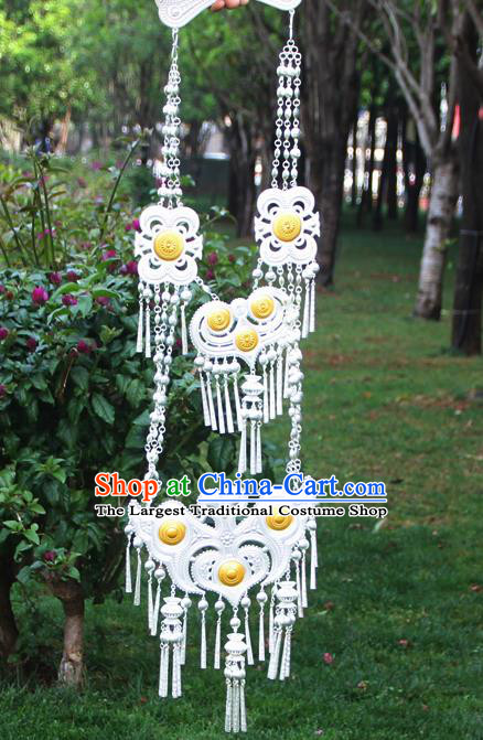 China Handmade Yi Ethnic Silver Necklet Accessories Traditional Minority Stage Performance Necklace