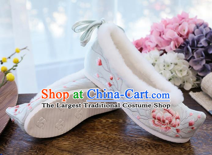 China National Embroidered Peony Shoes Traditional Wedding Winter Light Blue Cloth Shoes Ancient Ming Dynasty Princess Shoes