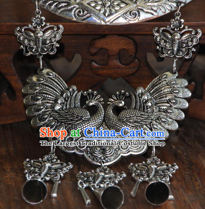 China Handmade Ethnic Silver Peacock Necklet Accessories Traditional Miao Minority Wedding Necklace