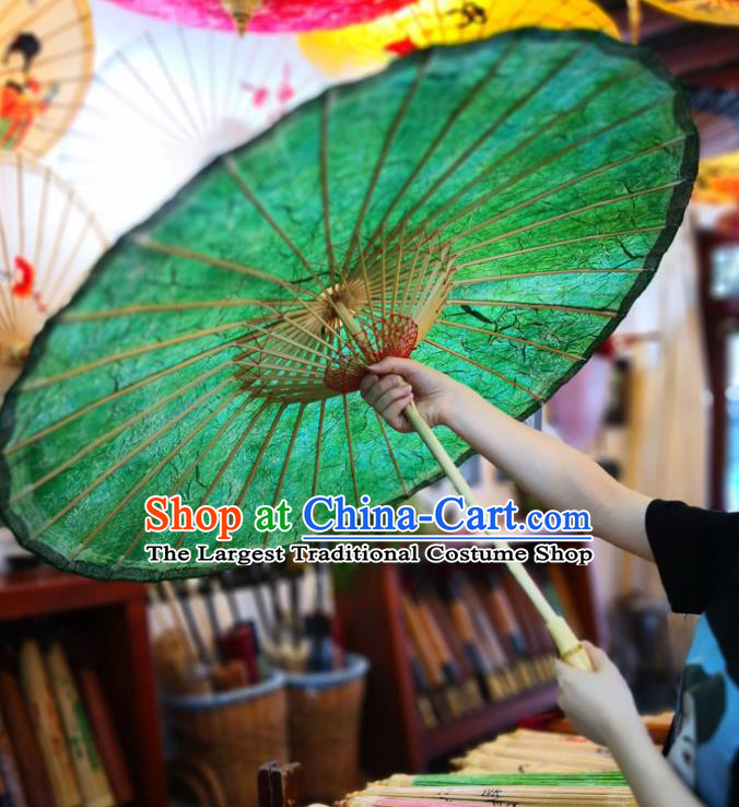China Traditional Hanfu Deep Green Oilpaper Umbrella Hand Umbrella Classical Dance Oil Paper Umbrella