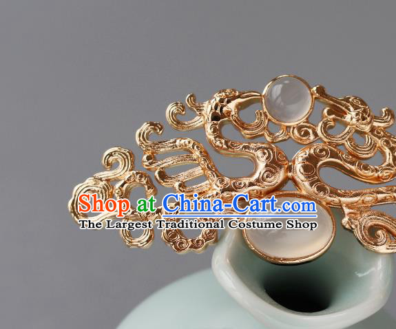China Ancient Princess Golden Phoenix Hairpin Traditional Ming Dynasty Empress Hair Crown