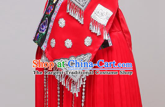 Chinese Zhuang Nationality Performance Red Dress Outfits Traditional Guangxi Ethnic Minority Folk Dance Costume