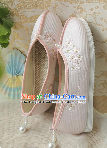 China Traditional Hanfu Pink Cloth Shoes Song Dynasty Pearls Embroidered Shoes Ancient Young Lady Shoes