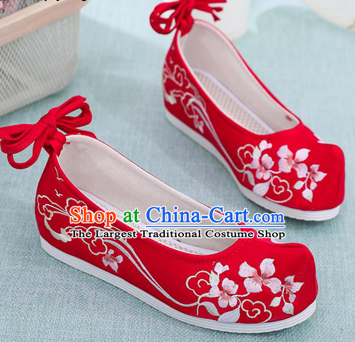 China Wedding Bride Embroidered Fragrans Shoes Ancient Hanfu Shoes Traditional Ming Dynasty Red Cloth Shoes