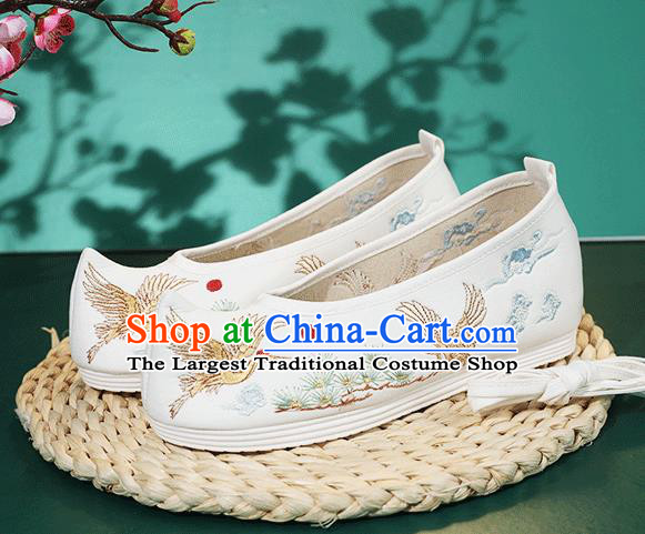 China Classical Dance Shoes Traditional Hanfu Cloth Shoes Embroidery Pine Crane Shoes