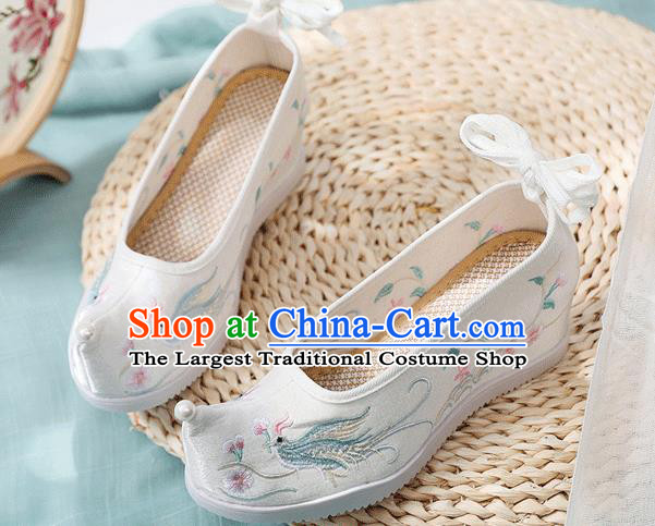 China Handmade Folk Dance Wedge Shoes National Woman Shoes Traditional Hanfu Embroidered Phoenix White Cloth Shoes