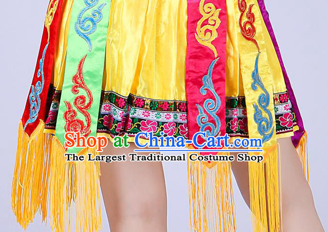 China Yao MinoritChina Yunnan Ethnic Performance Outfits Yao Minority Dress She Nationality Folk Dance Clothing and Headdressy Rosy Dress She Nationality Folk Dance Clothing Yunnan Ethnic Performance Outfits and Headpieces