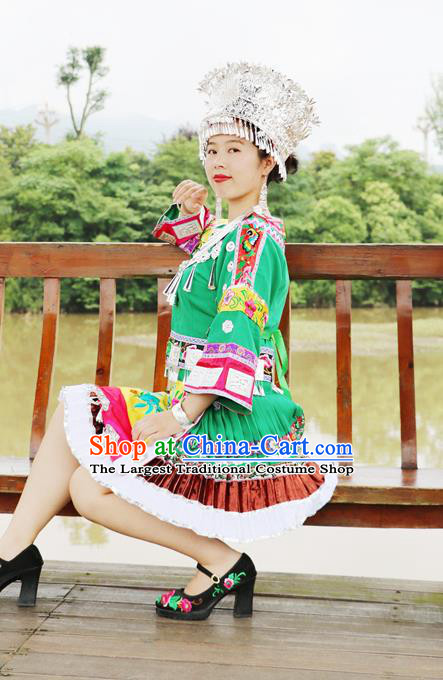 China Guizhou Minority Folk Dance Green Outfits Ethnic Stage Performance Dress Miao Nationality Clothing and Hat