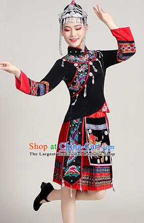 China Ethnic Stage Performance Red Short Dress Yao Nationality Clothing She Minority Folk Dance Outfits and Hair Accessories