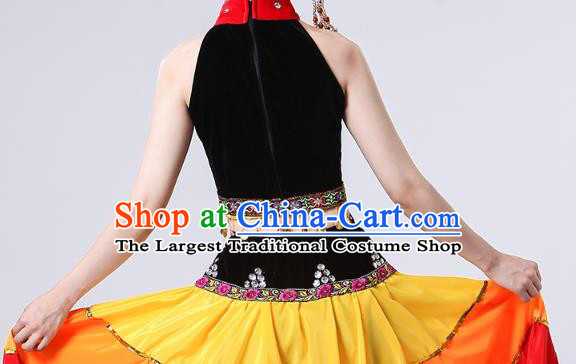 China Liangshan Nationality Folk Dance Costumes Yi Minority Torch Festival Dress Traditional Sichuan Ethnic Performance Clothing and Headwear